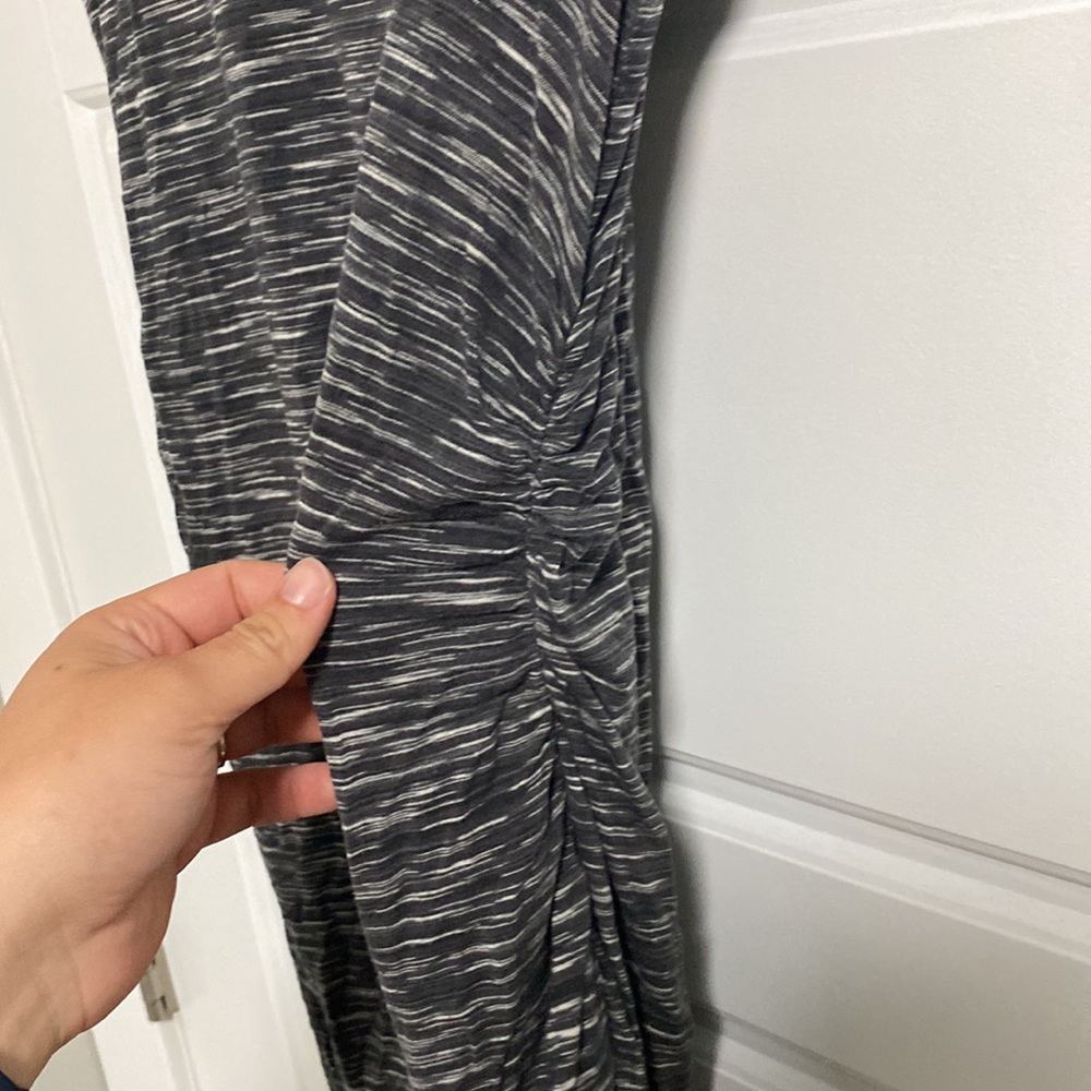 Dress medium length - Picture 4 of 4